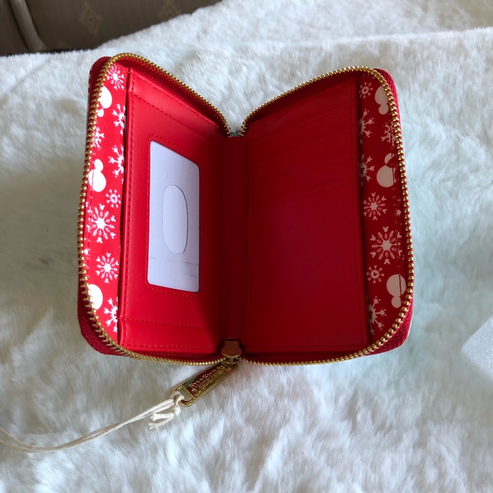 Disney Loungefly Santa Mickey and Minnie Snowman Wallet NEW WITH TAGS EXCLUSIVE! - Picture 5 of 5